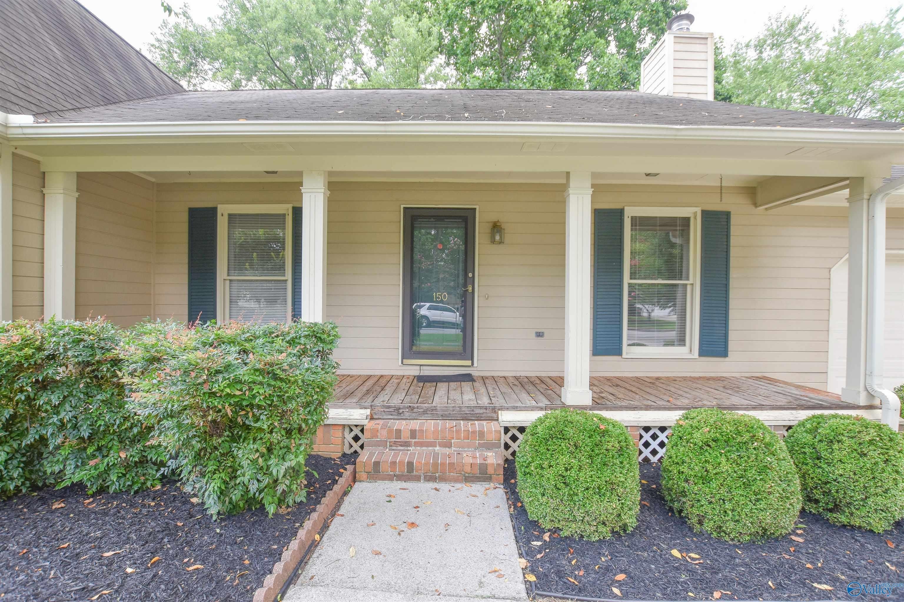 150 Whisperwood Lane – photo 2