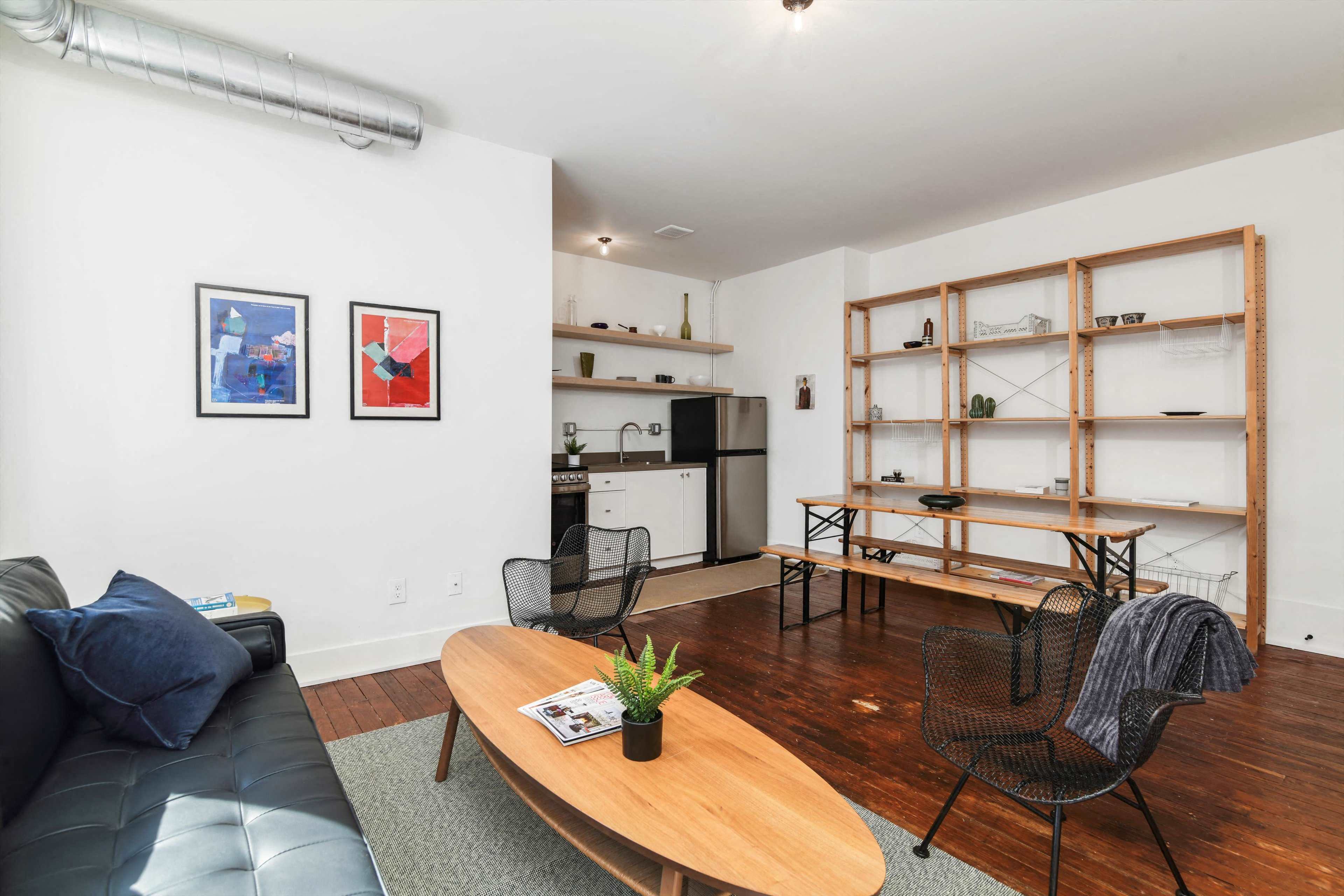 655 Hazelwood – photo 5