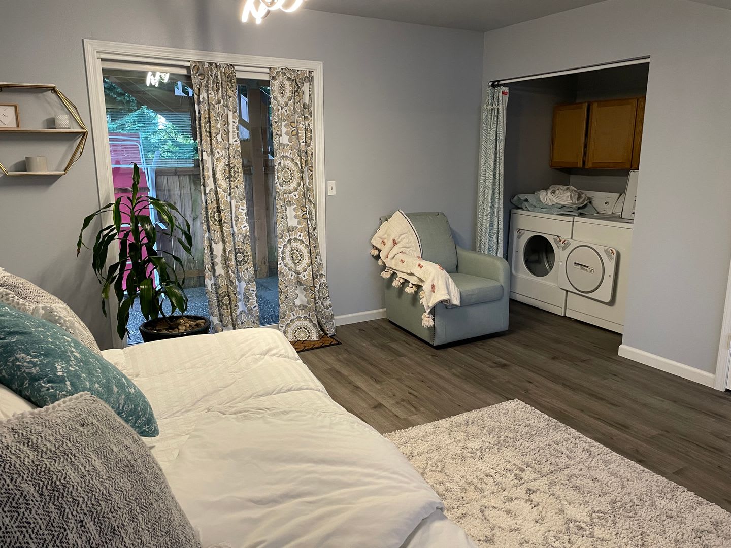 1 Bedroom Unit in Bothell... – photo 3