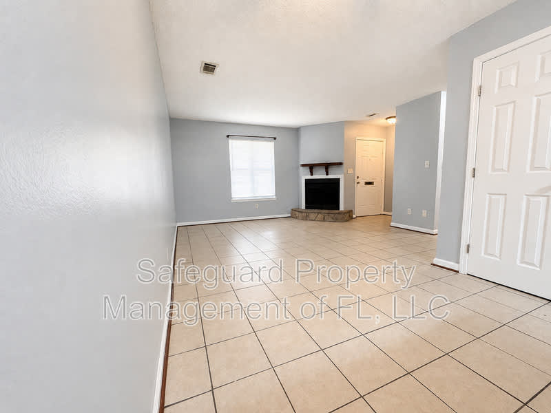 6398 W Fairfield Dr – photo 1