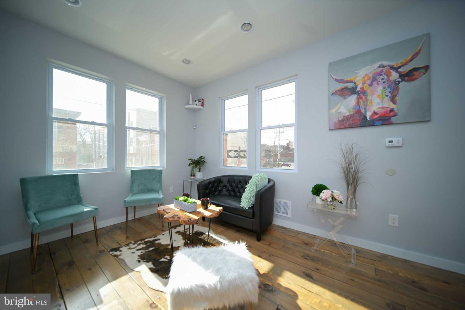 3-Bedroom East Kensington Townhome with Roof Deck & Central Air – photo 2