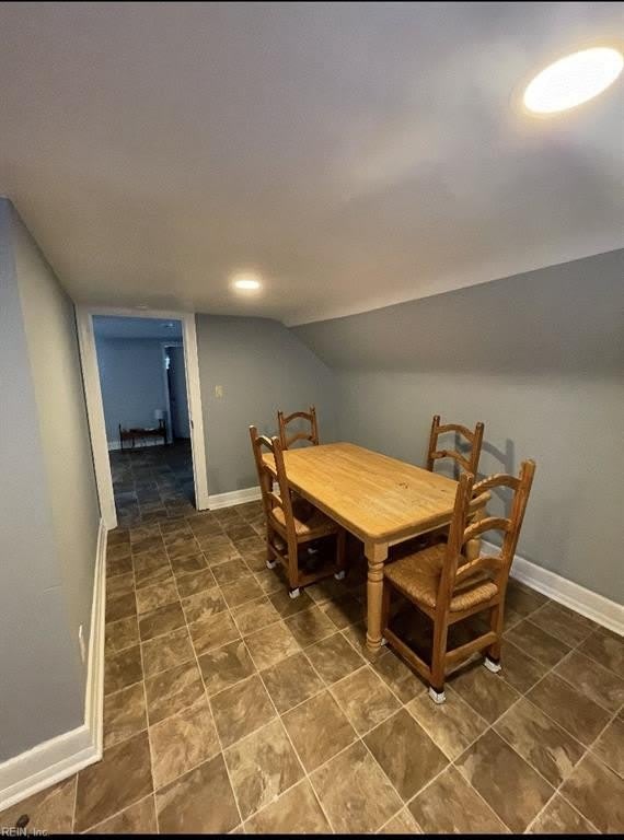 3541 Chesapeake Boulevard – photo 2