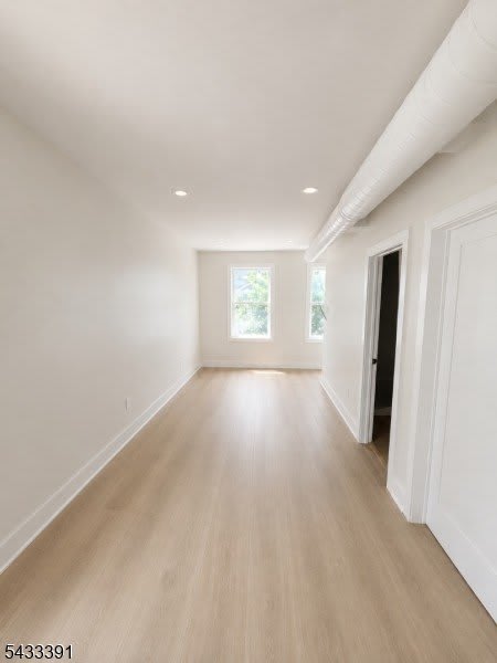88 Sanford Ave – photo 2