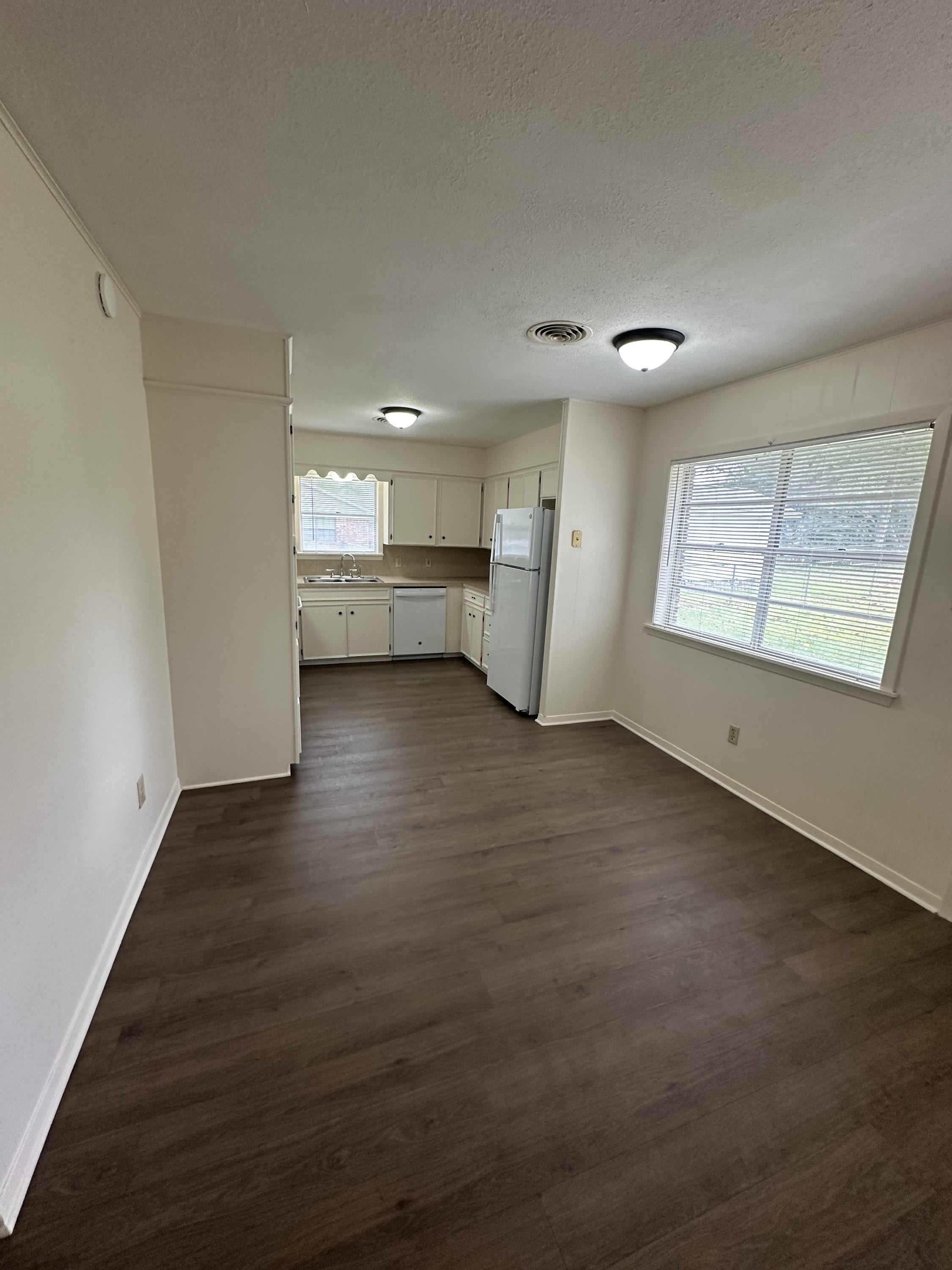 1008 Oakridge Street – photo 4