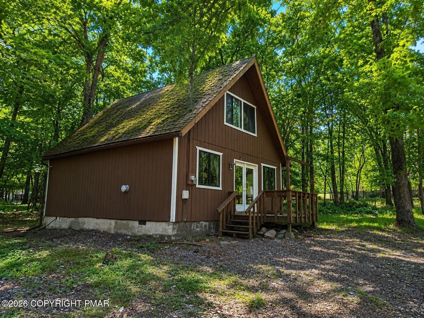 2111 Spring Drive – photo 3