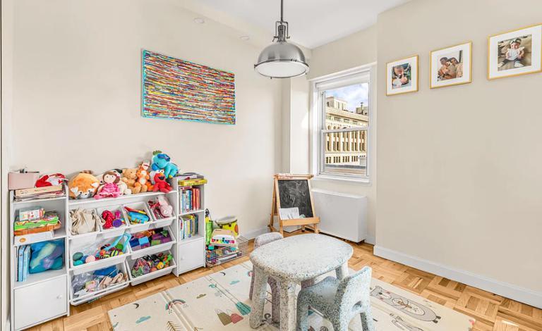 60 East 8th Street – photo 5