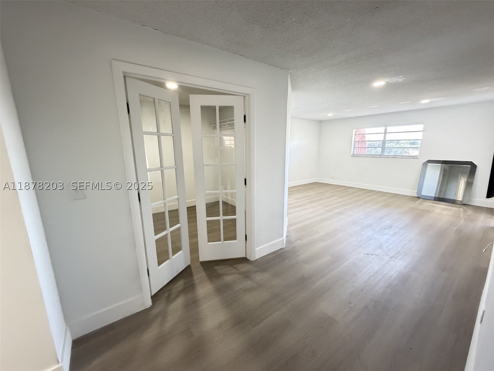22605 SW 66th Ave – photo 4