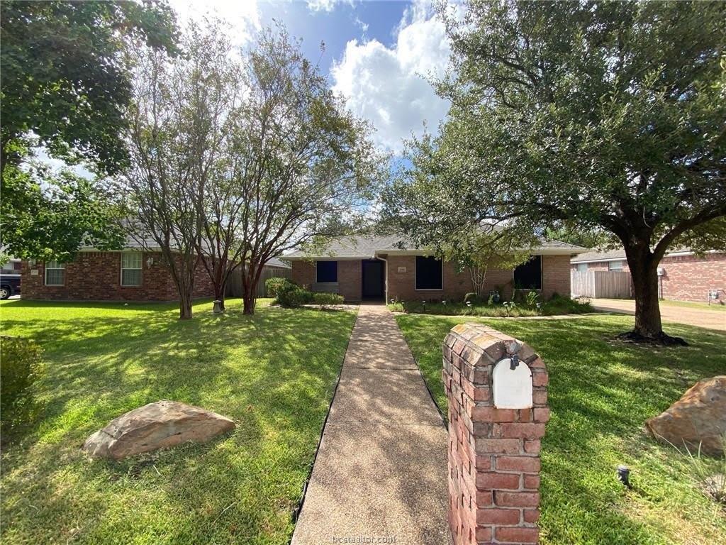 306 Landsburg Lane – photo 2