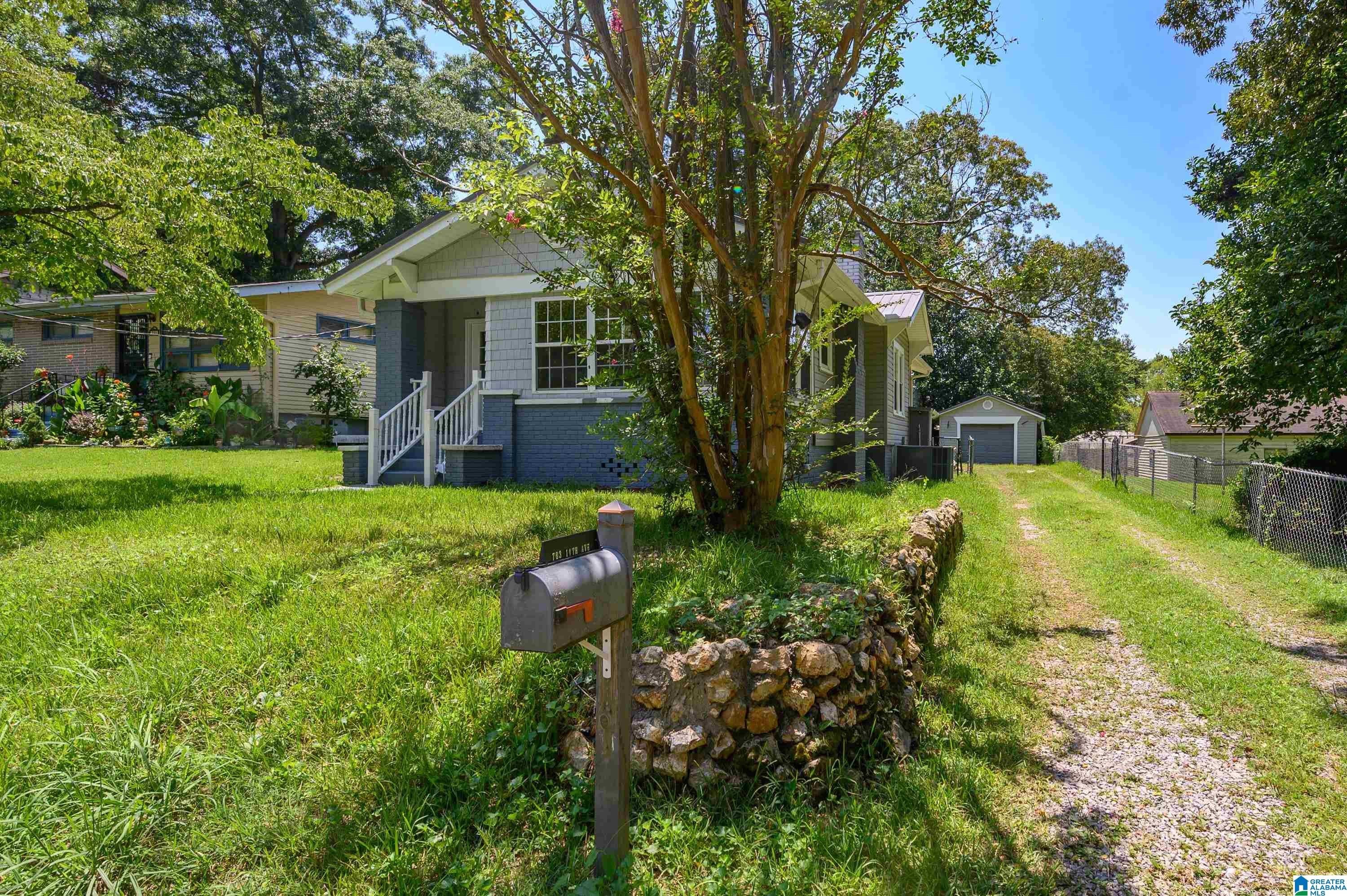 703 11TH AVENUE – photo 2