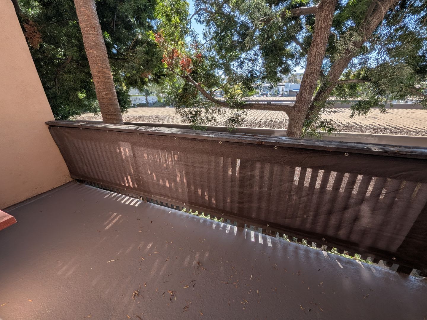 2 Bedroom Townhome with Balcony & Unbeatable Mission Valley Location! – photo 4