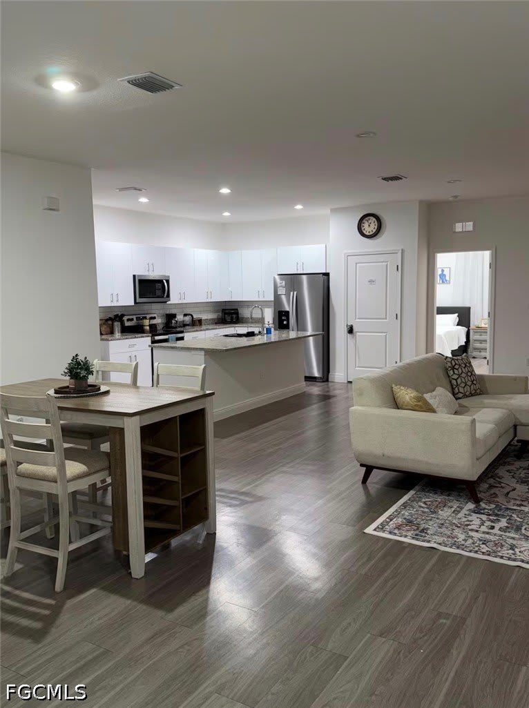 8059 Sherwood Circle – photo 3