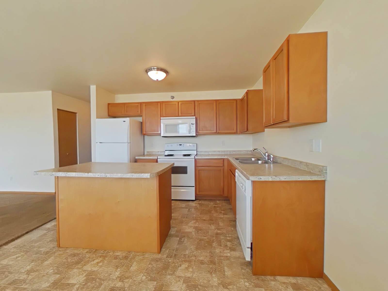 Olson Apartments – photo 1