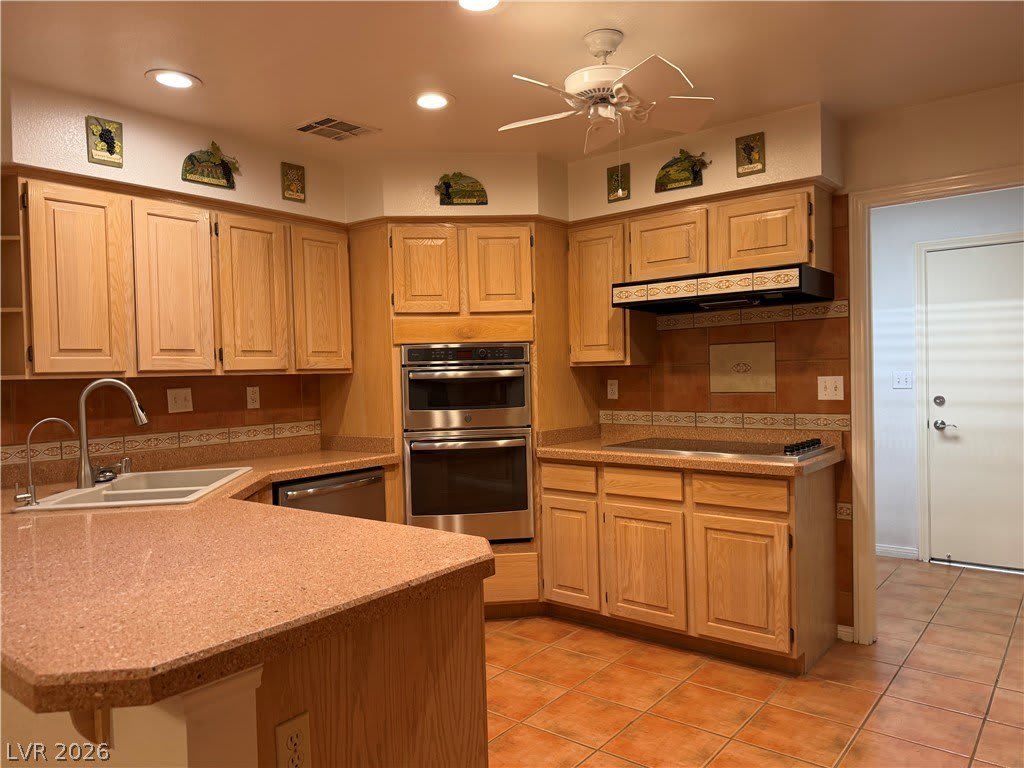 5320 Fieldstone Road – photo 2