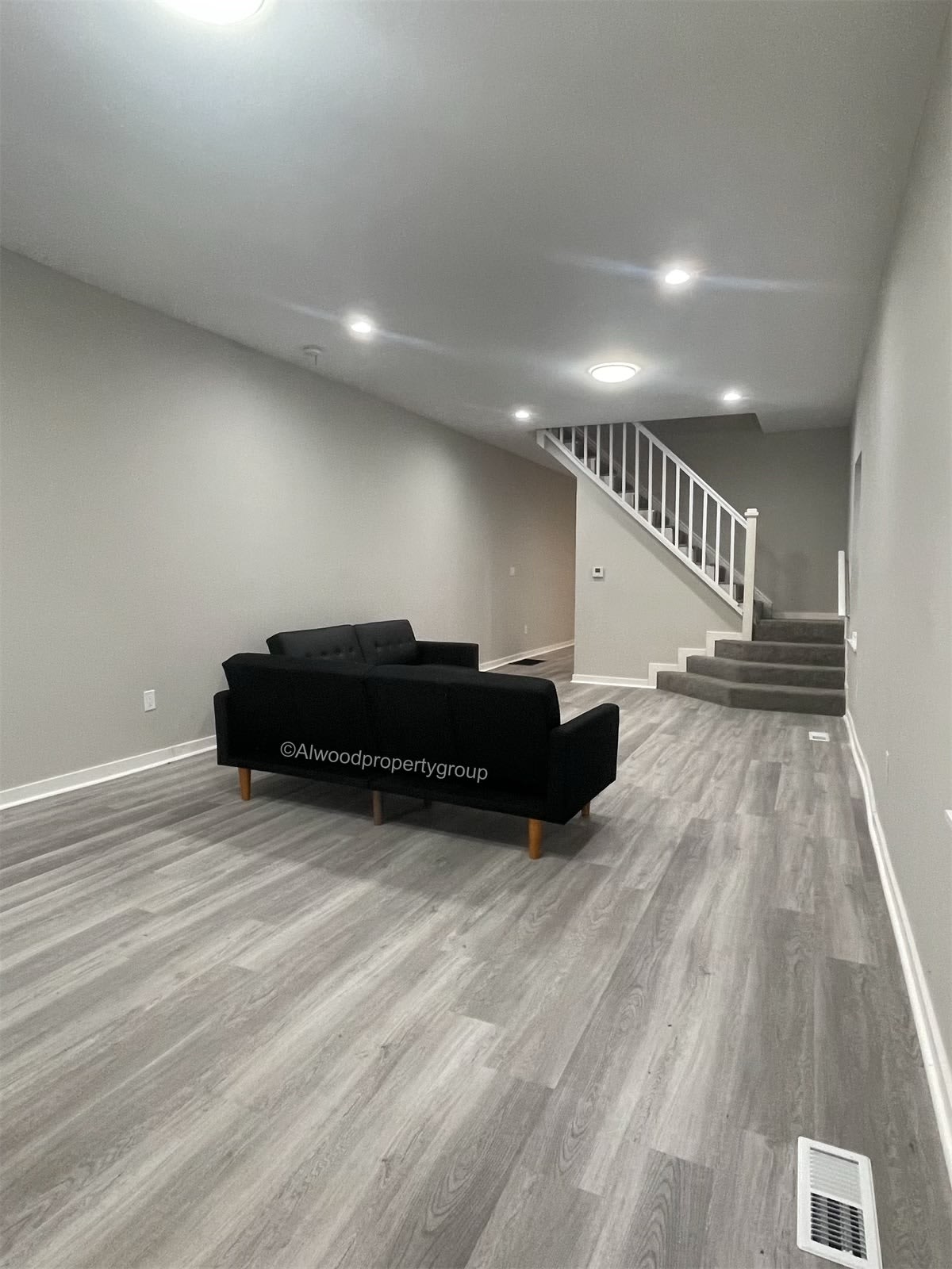 1021 South State Avenue – photo 2