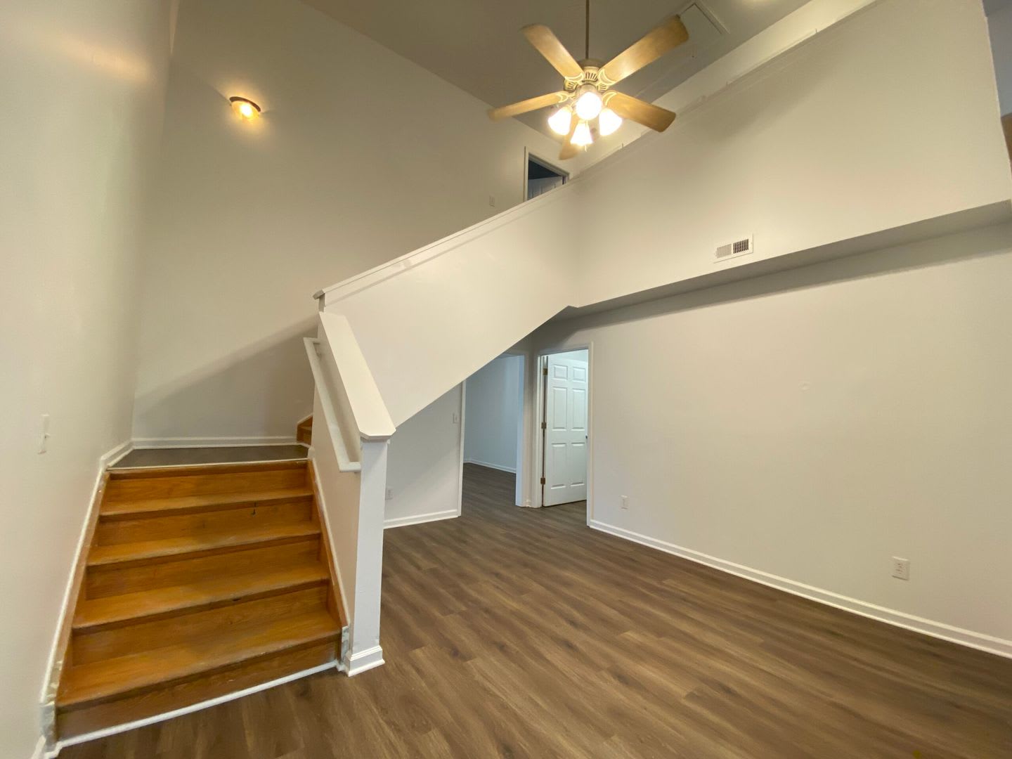 College Place Apartments – photo 5
