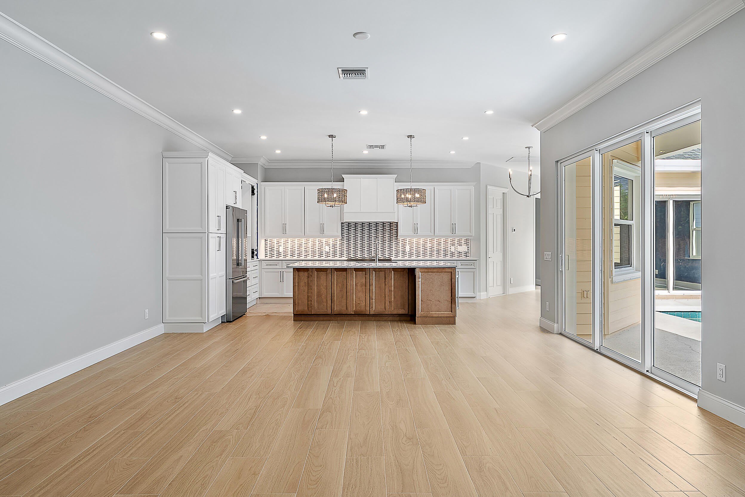 248 Honeysuckle Drive – photo 5