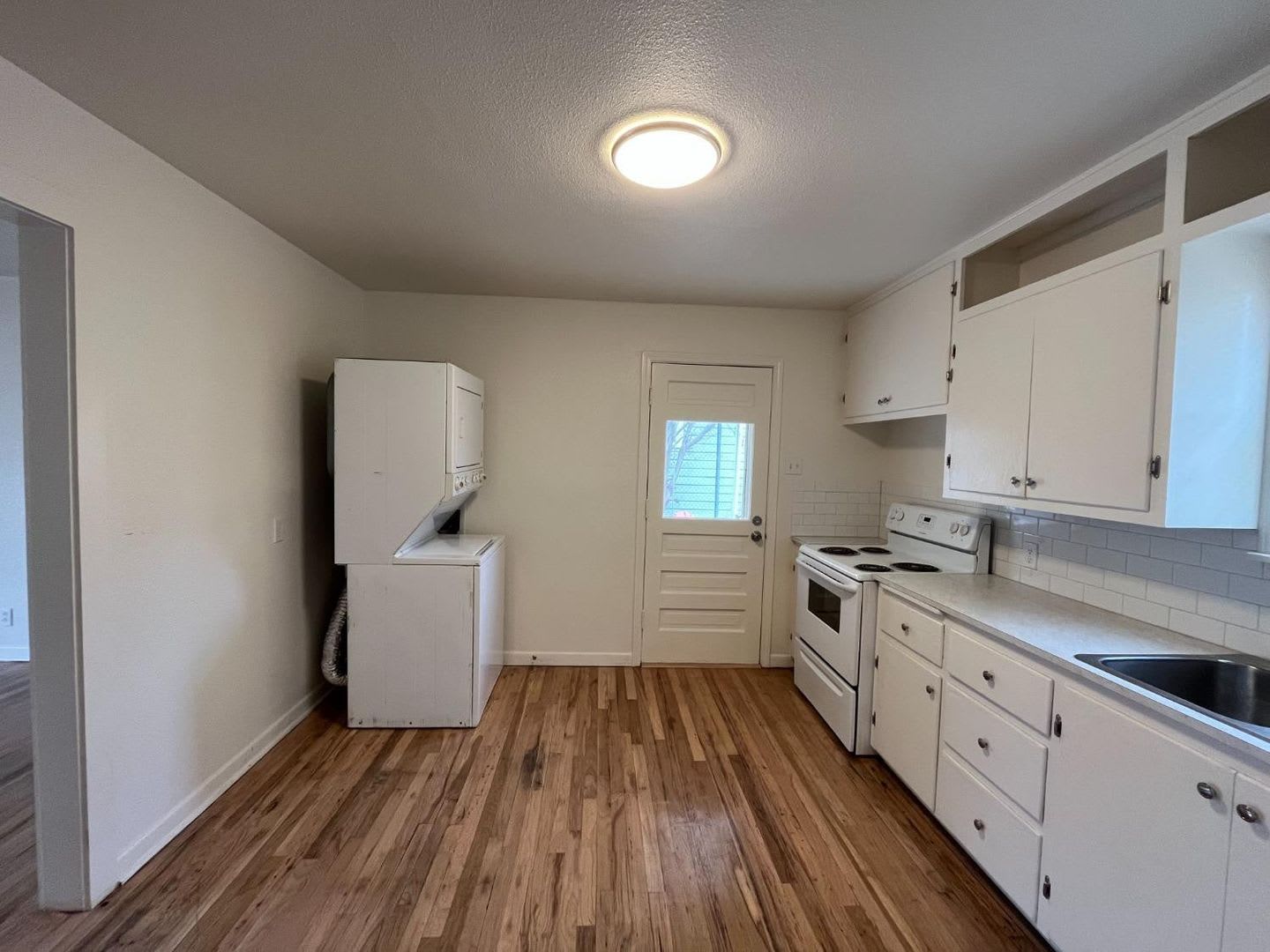 Great 2 Bedroom 1 Bathroom Property – photo 4