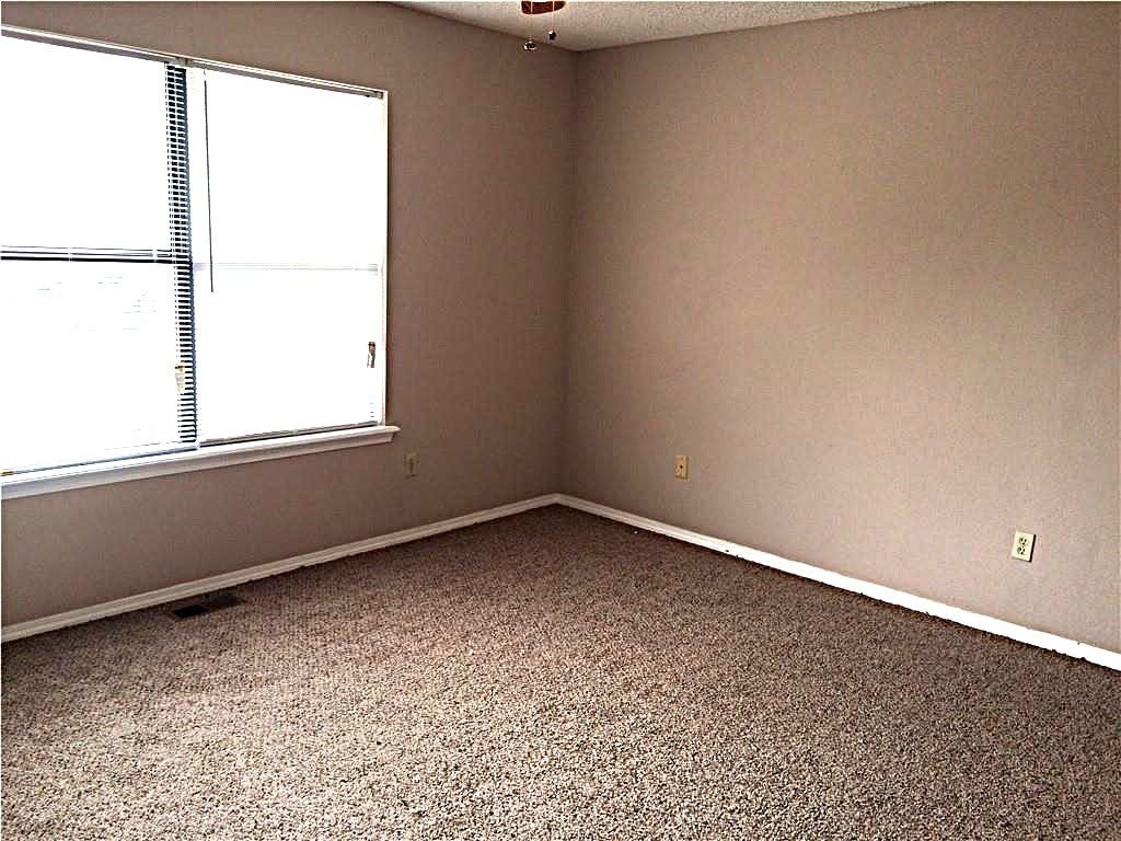 1057 W Eagle – photo 5
