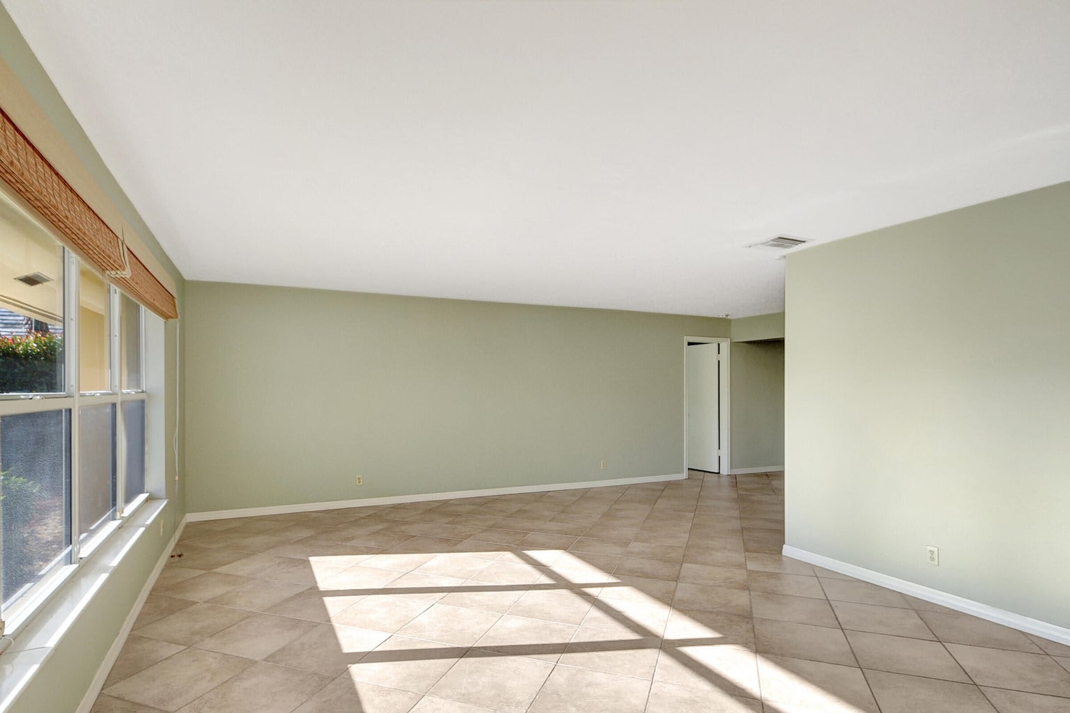 1753 West Terrace Drive – photo 4
