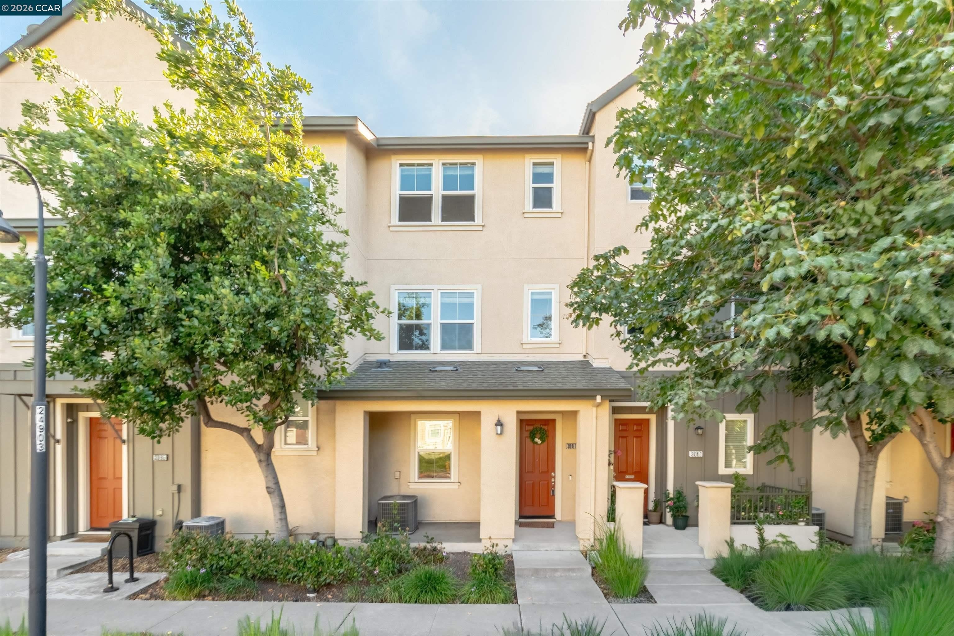 3091 Madsen St – photo 1