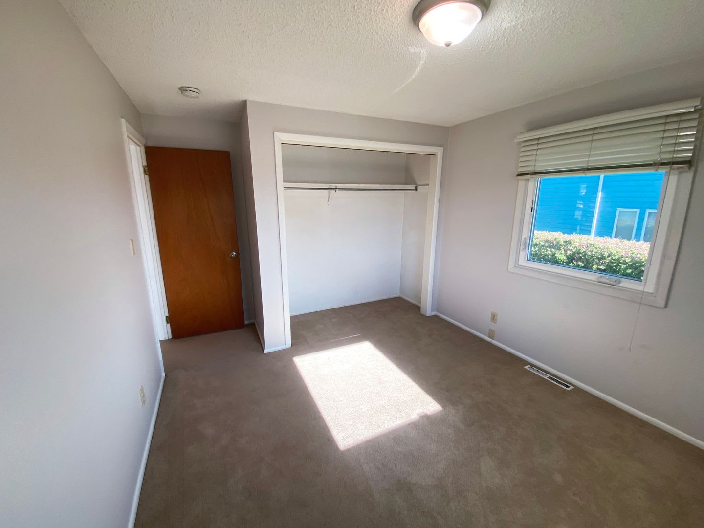 3 bed 1 bath single story home – photo 5