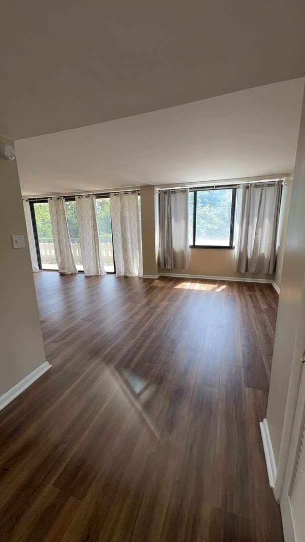 Spacious 3-Bedroom, 2-Bath Condo blocks to 395/95 and the New INOVA Alexandria Hosp – photo 4