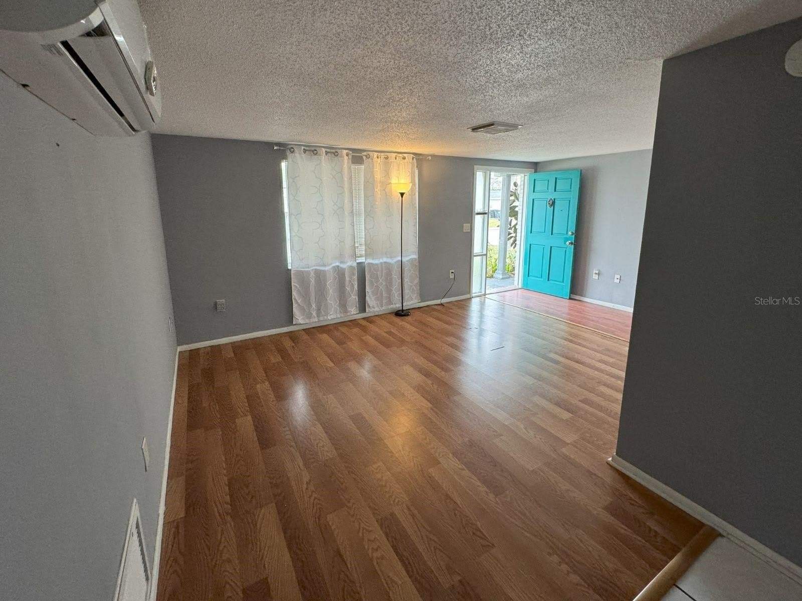 7410 CASTANEA Drive – photo 4