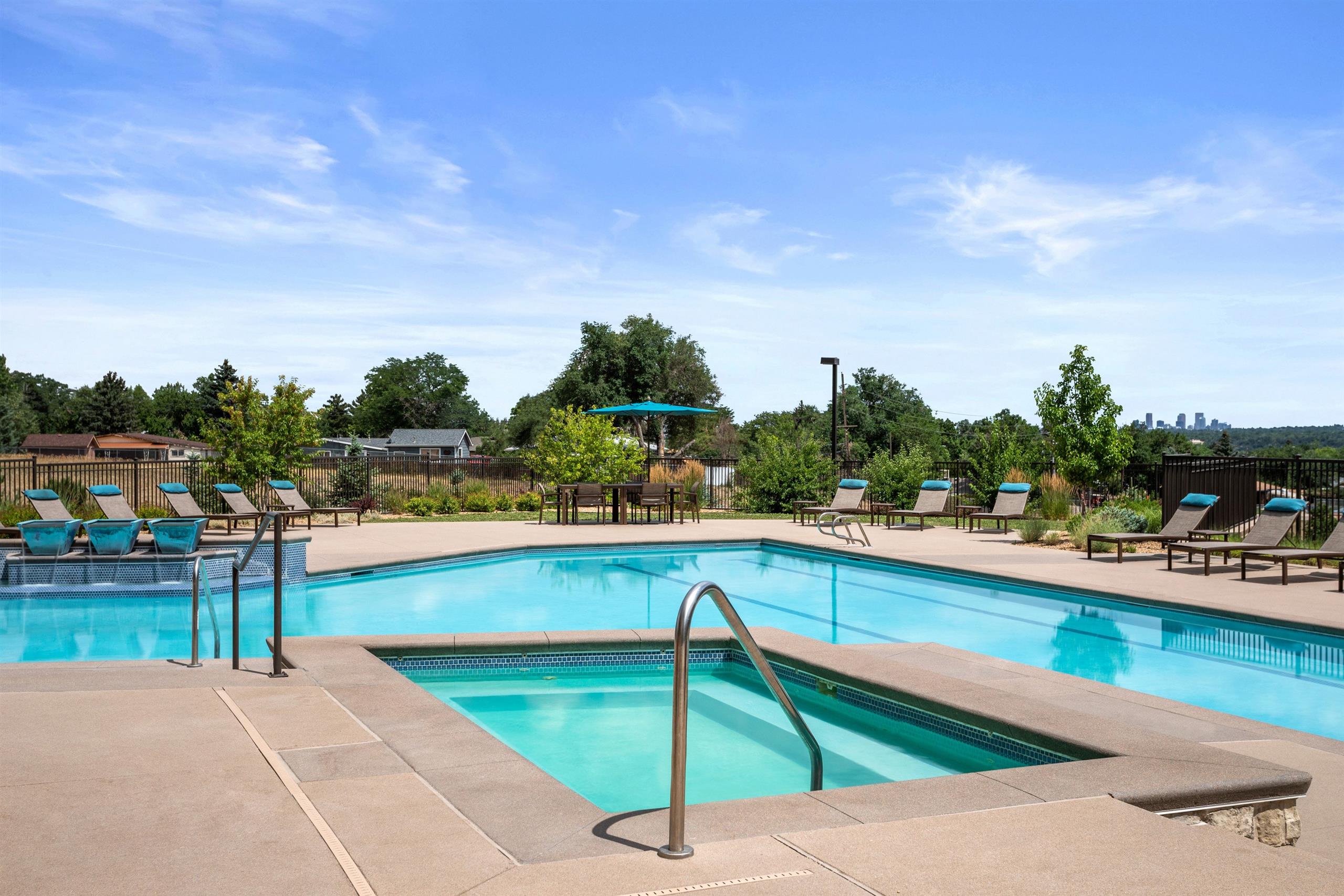 Gateway Arvada Ridge Apartments – photo 4