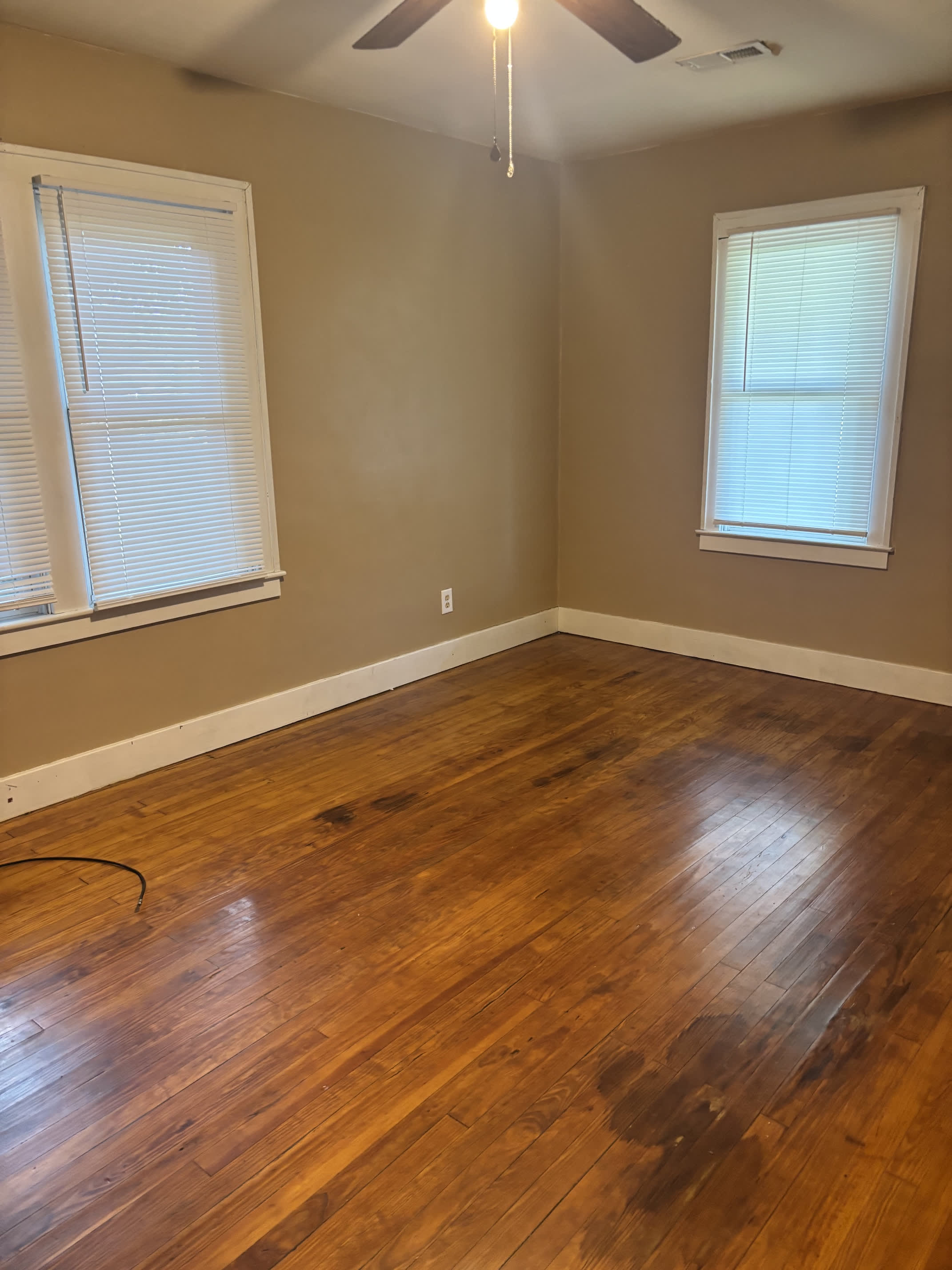 112 West Daugherty Avenue – photo 4