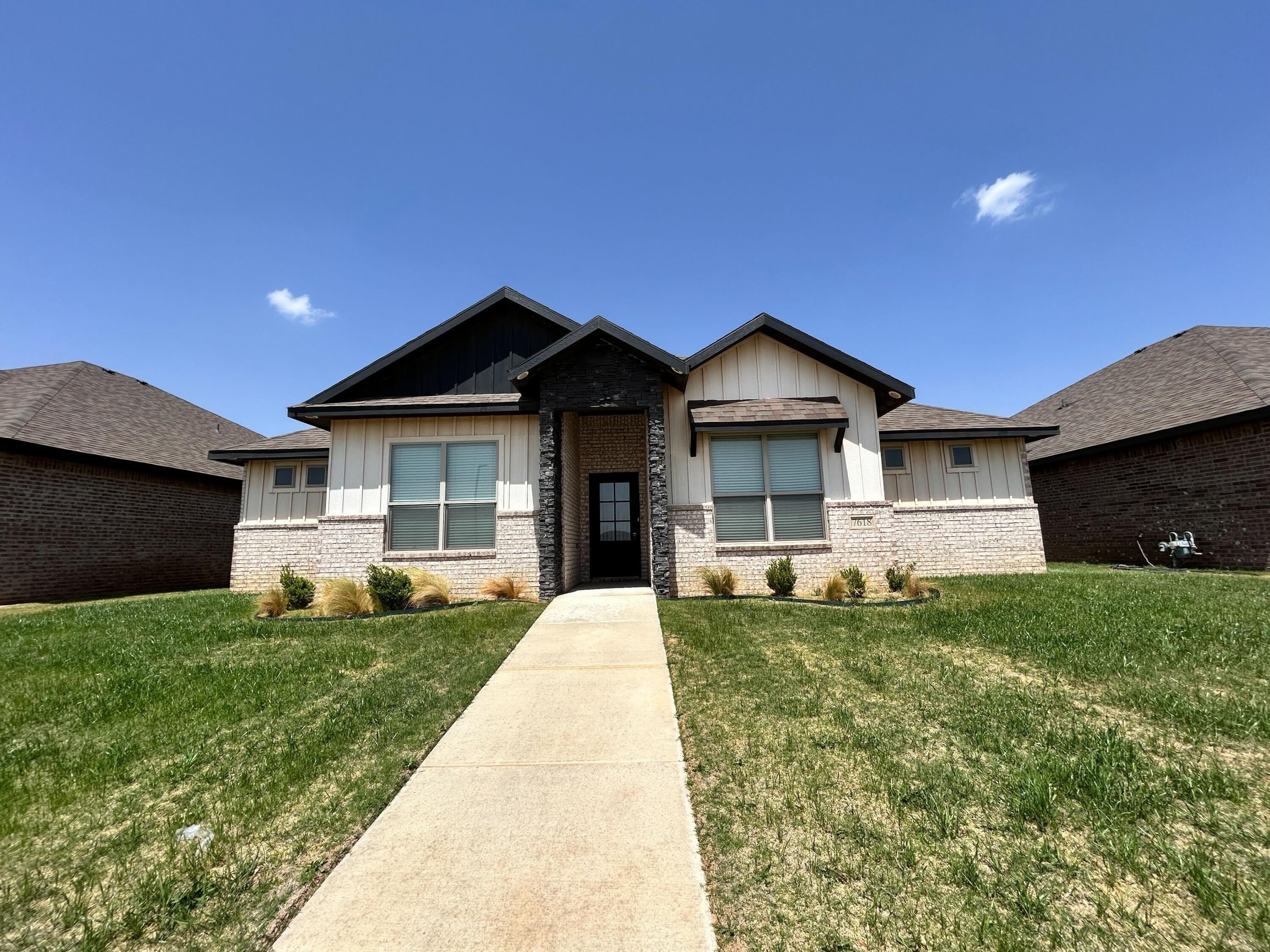 7618 55th Street – photo 1