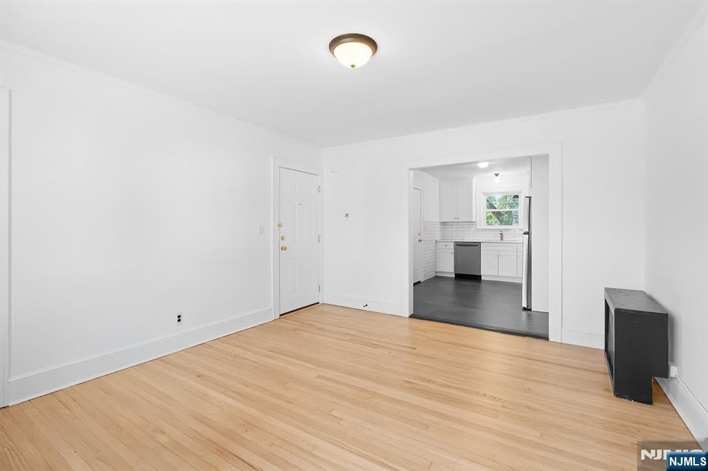 51-53 Pierce Avenue – photo 5