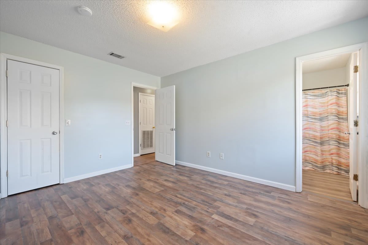 756 Melissa Drive – photo 2