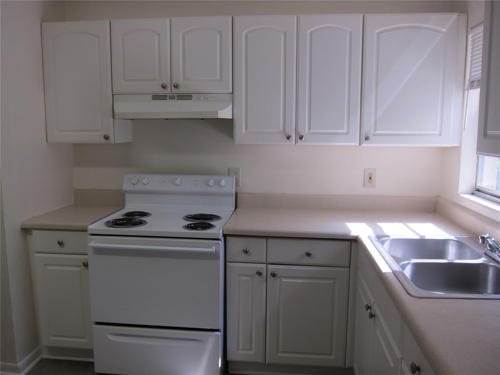 37 NE 21ST Terrace – photo 4