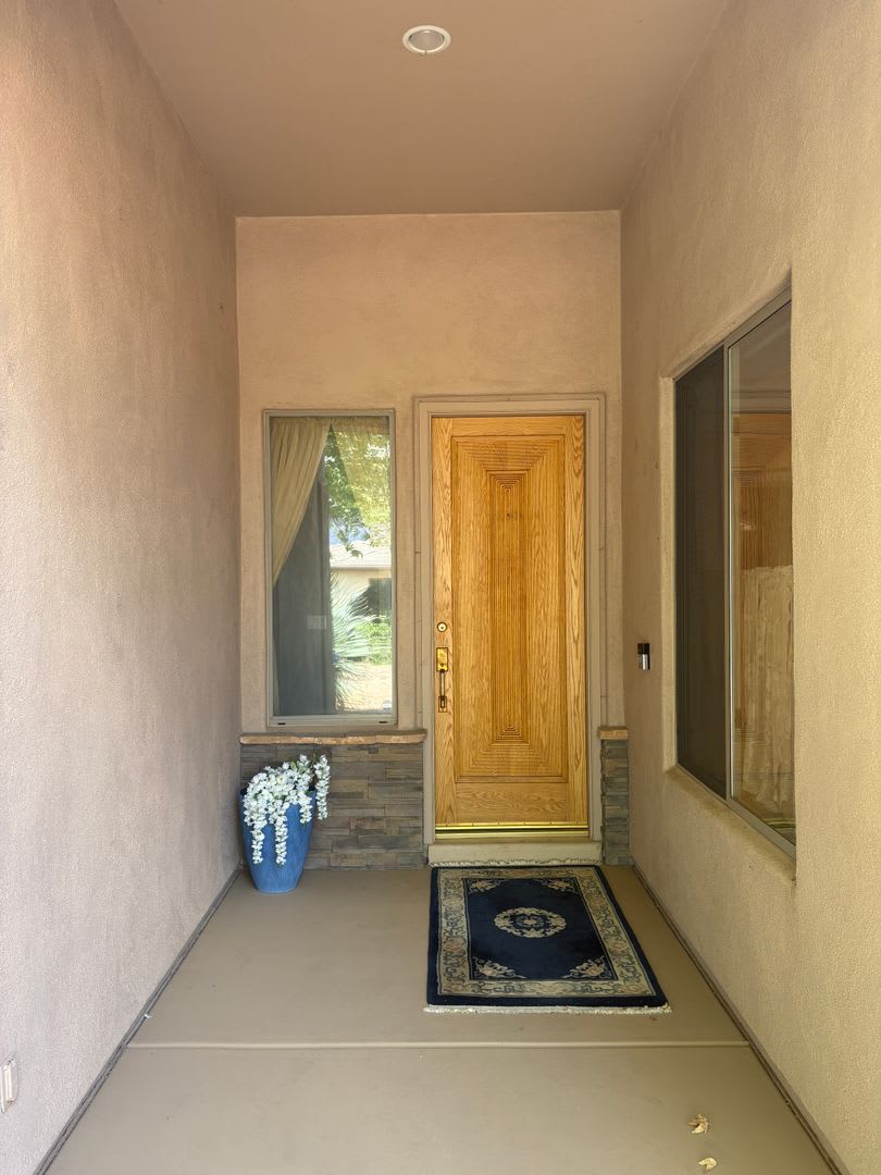 Unfurnished, 1-year long-term rental – photo 2