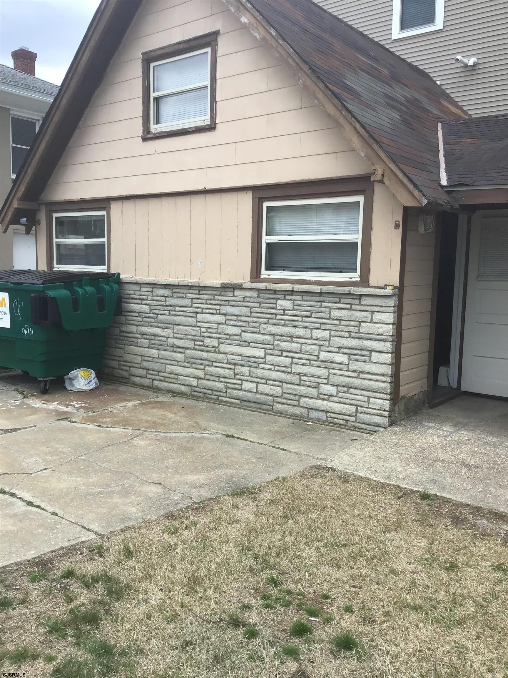 9317 Monmouth Ave – photo 1