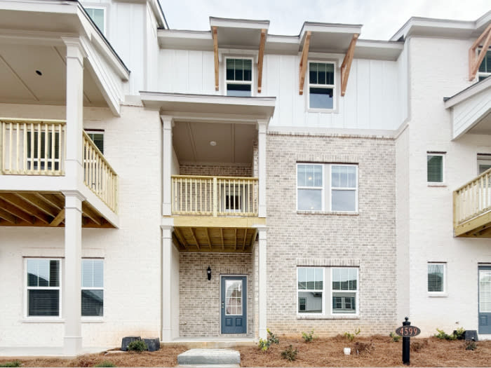4599 Red Lion Place – photo 1