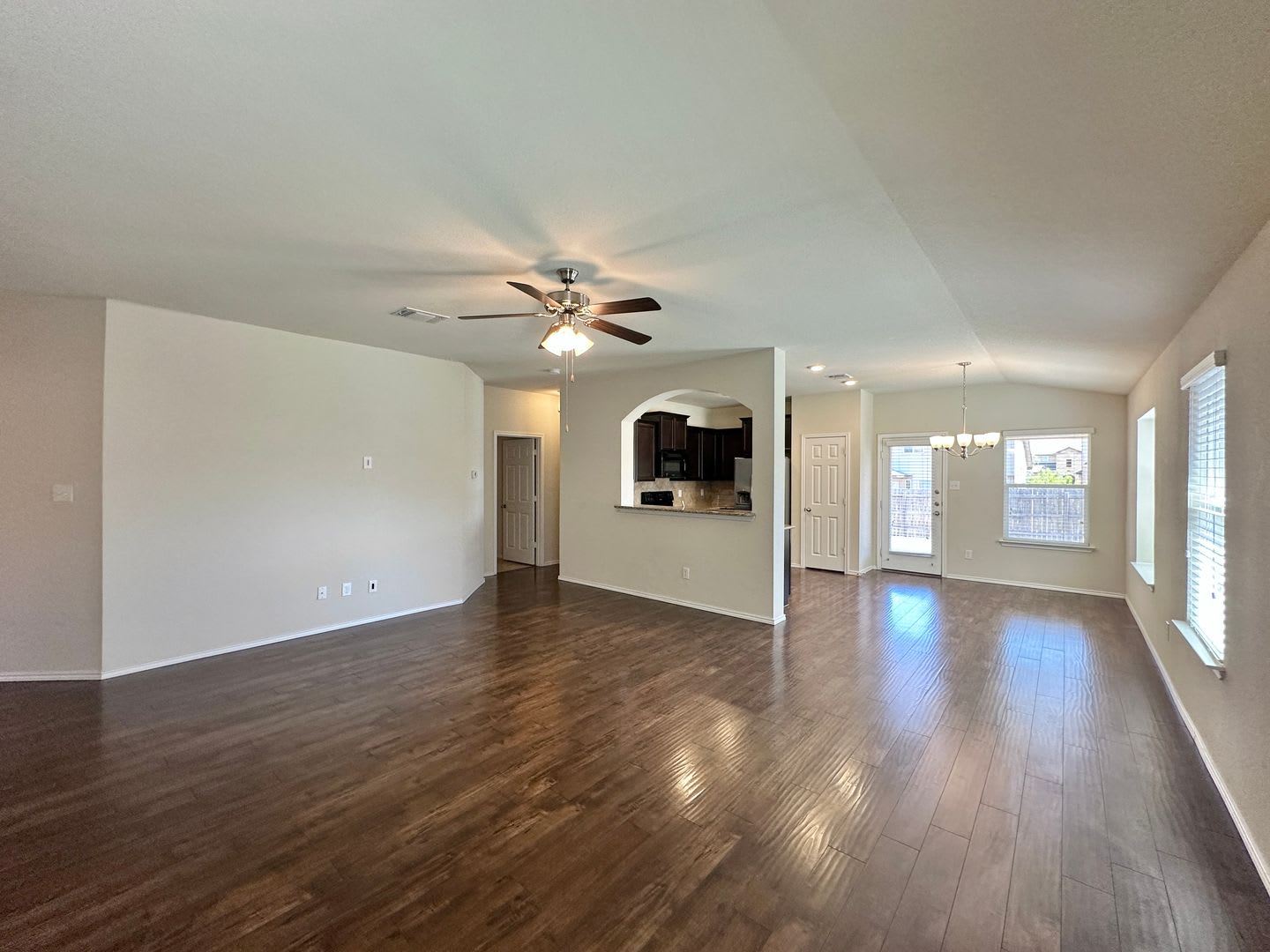 Pets Accepted! – photo 4