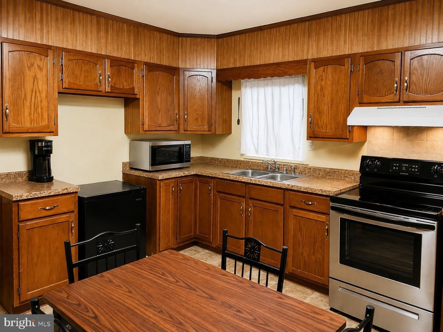 146 MAIN Street – photo 2