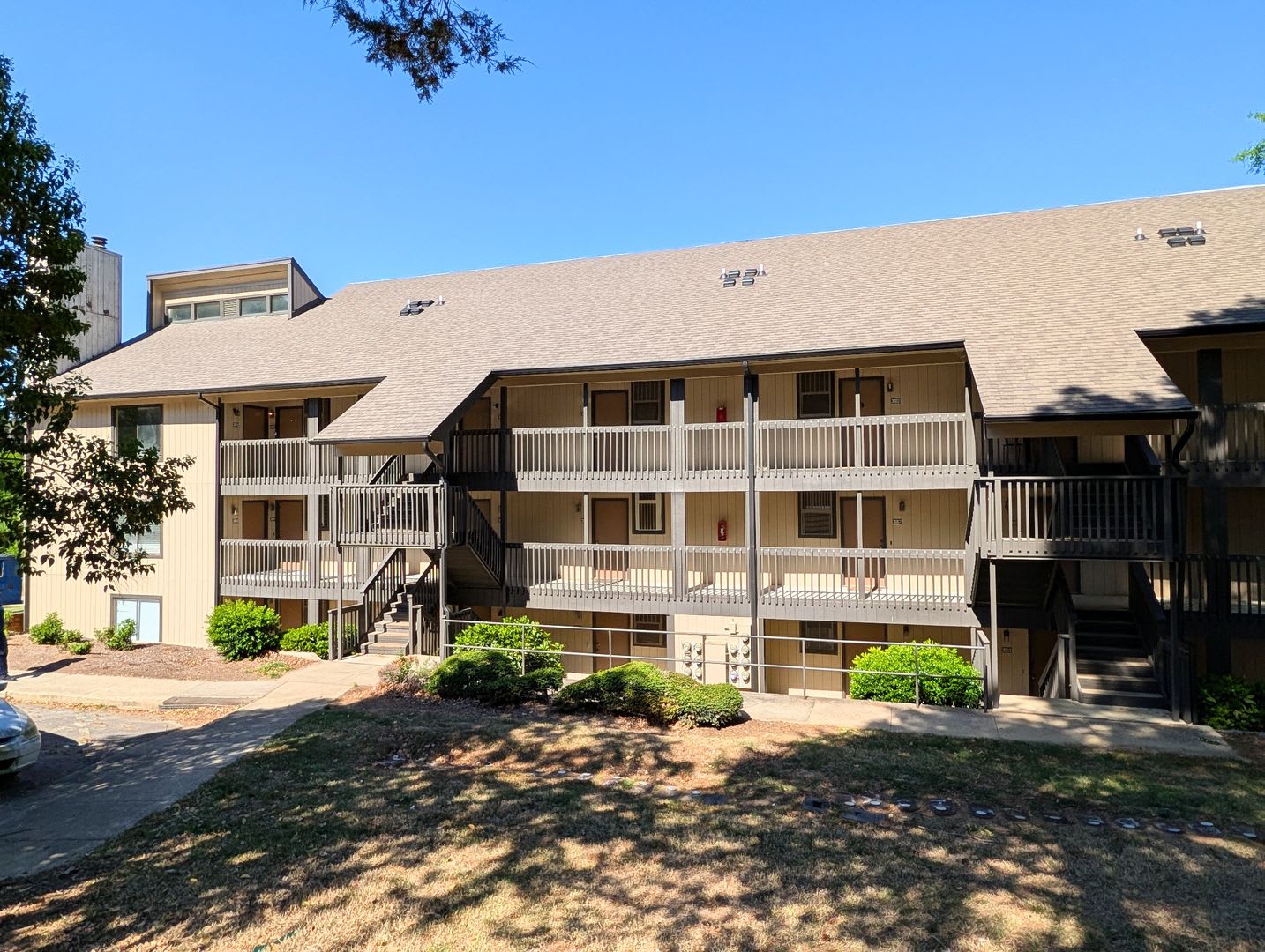 3065 Huntleigh Drive – photo 1