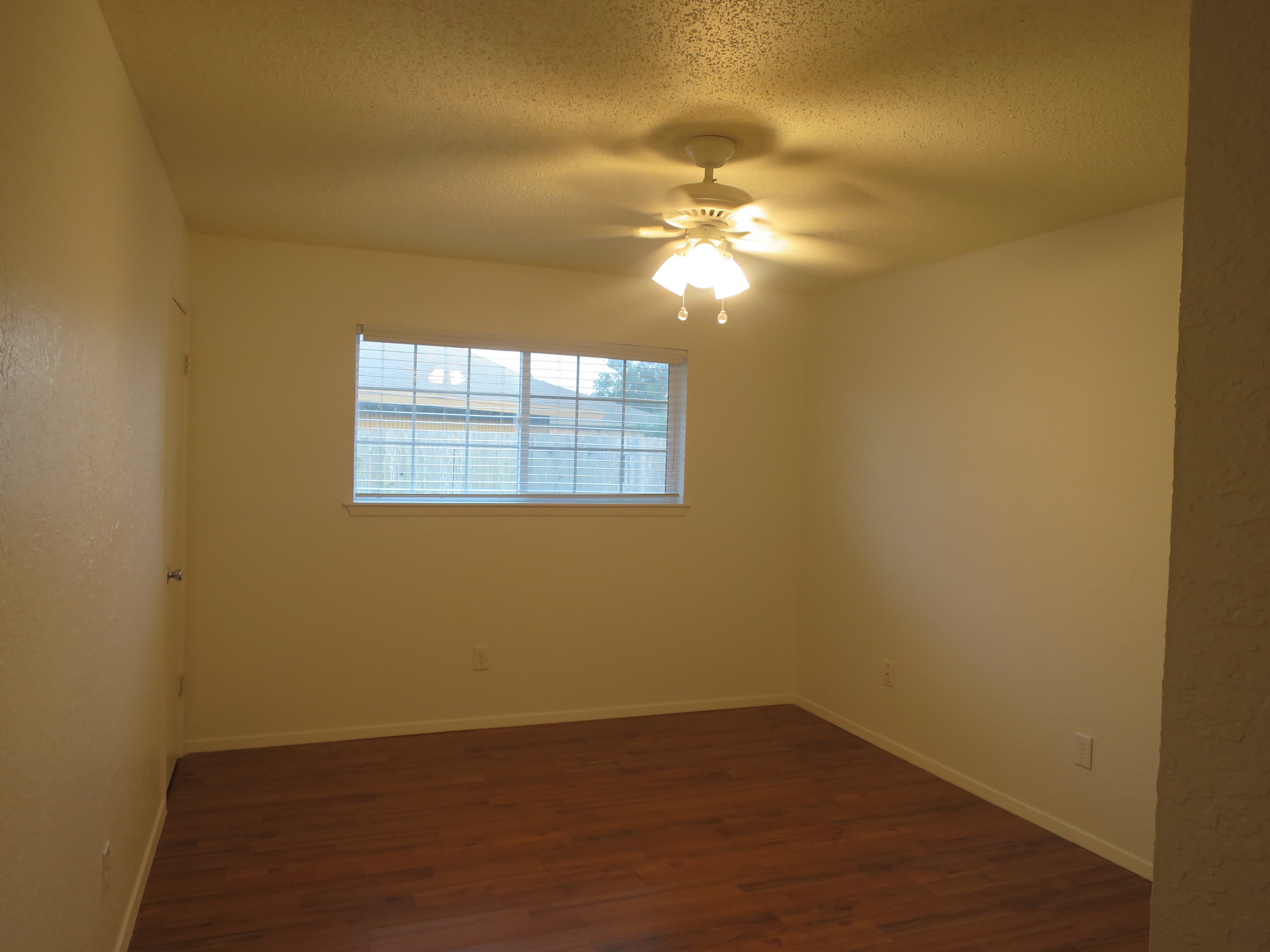 2300 Timberline Dr – photo 5