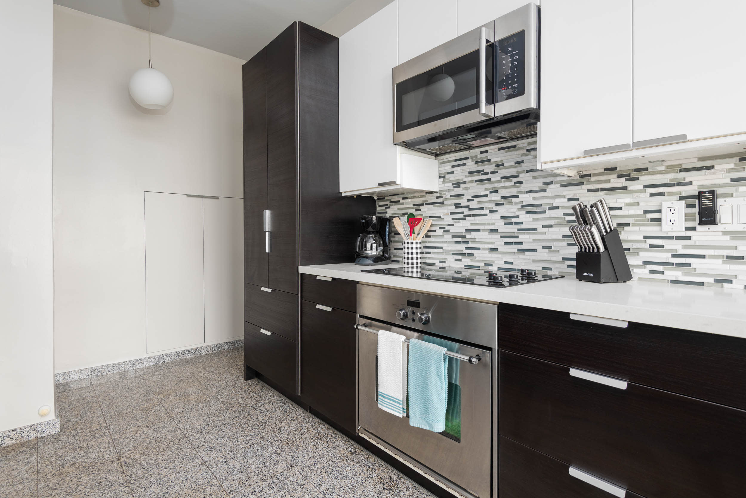 18065 Coastline Dr – photo 4