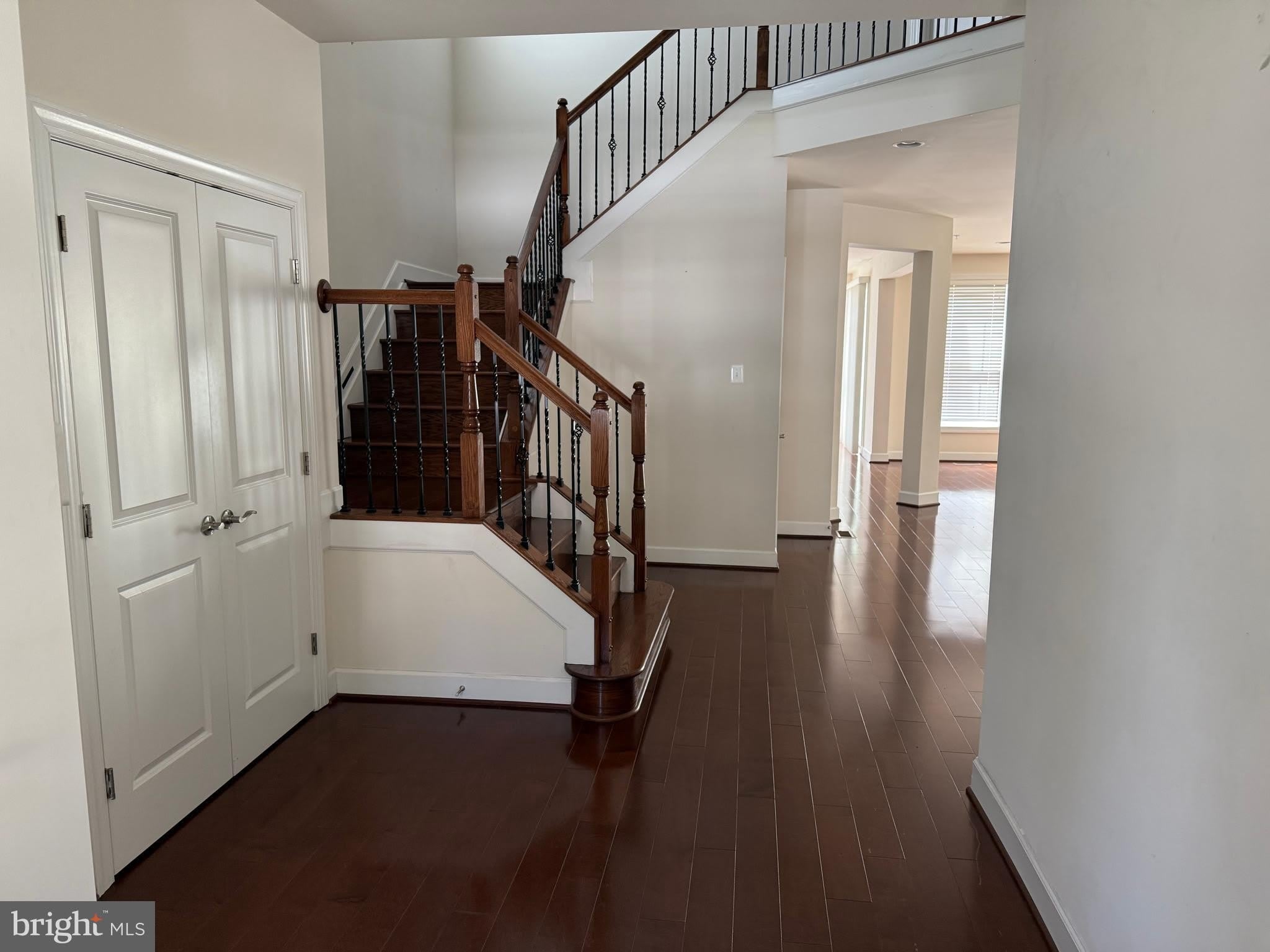 10905 FAIRMONT Lane – photo 2
