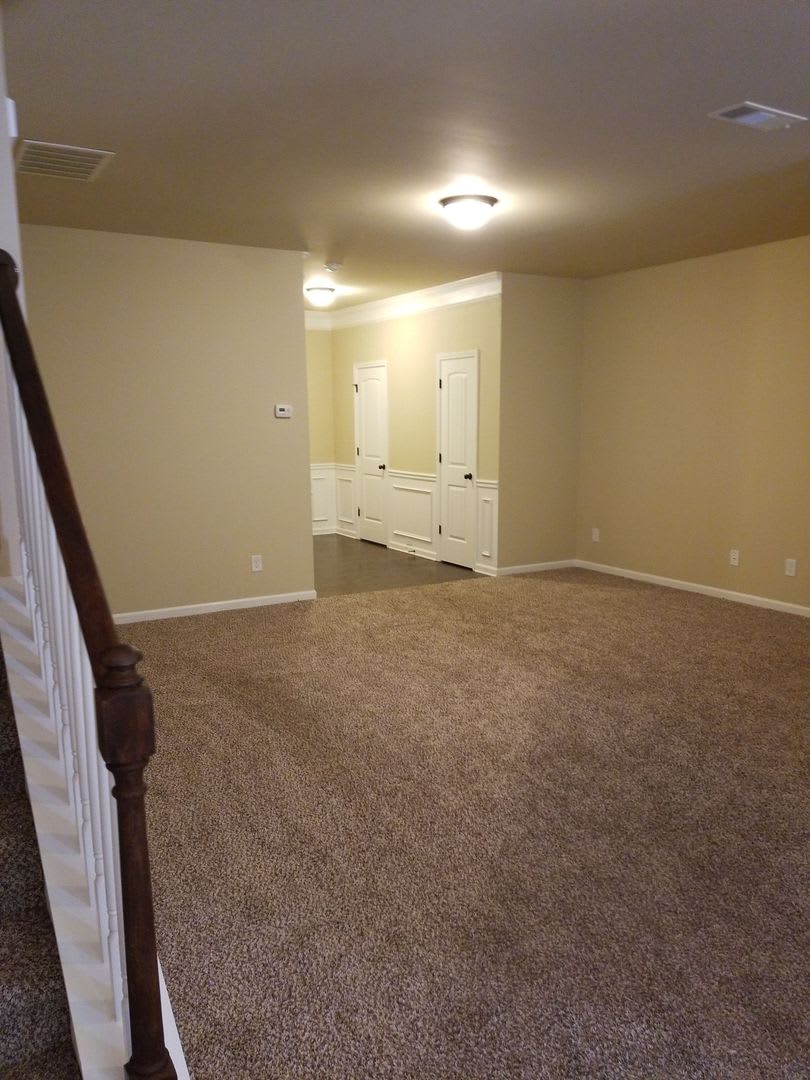 Townhome 3 Bedroom, 2.5 Bath- Sought After Location – photo 2