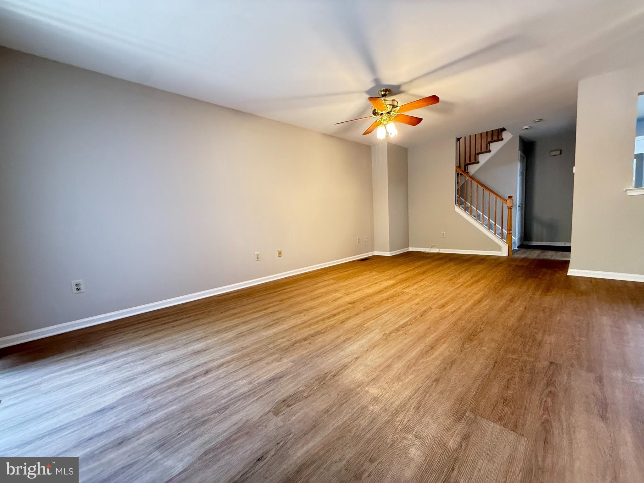 9408 SHEFFIELD – photo 2