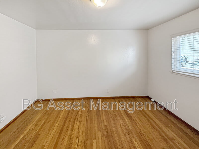 121 Eddy Street – photo 2
