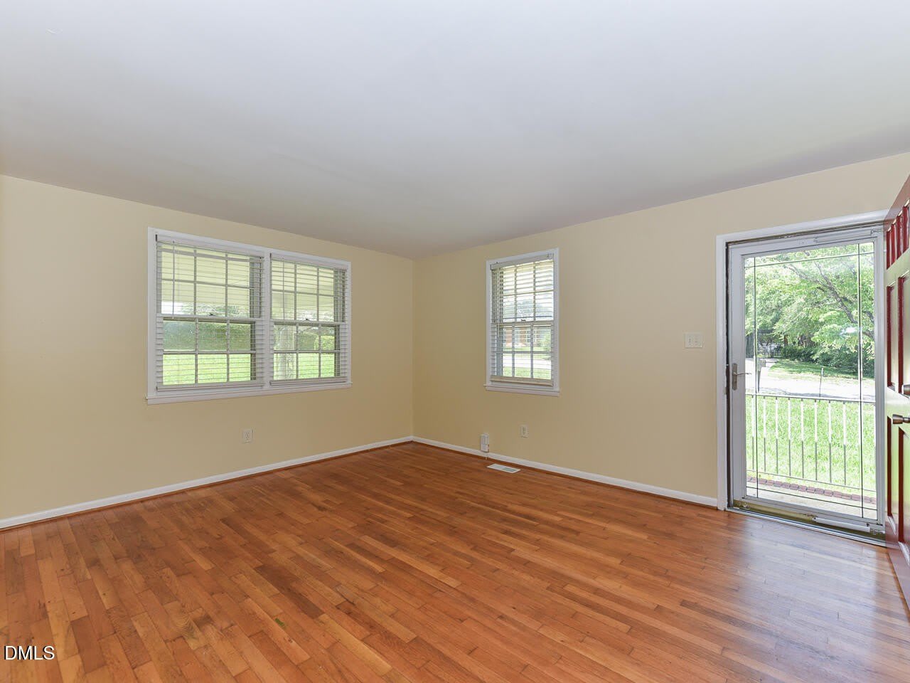 852 Hadley Road – photo 5