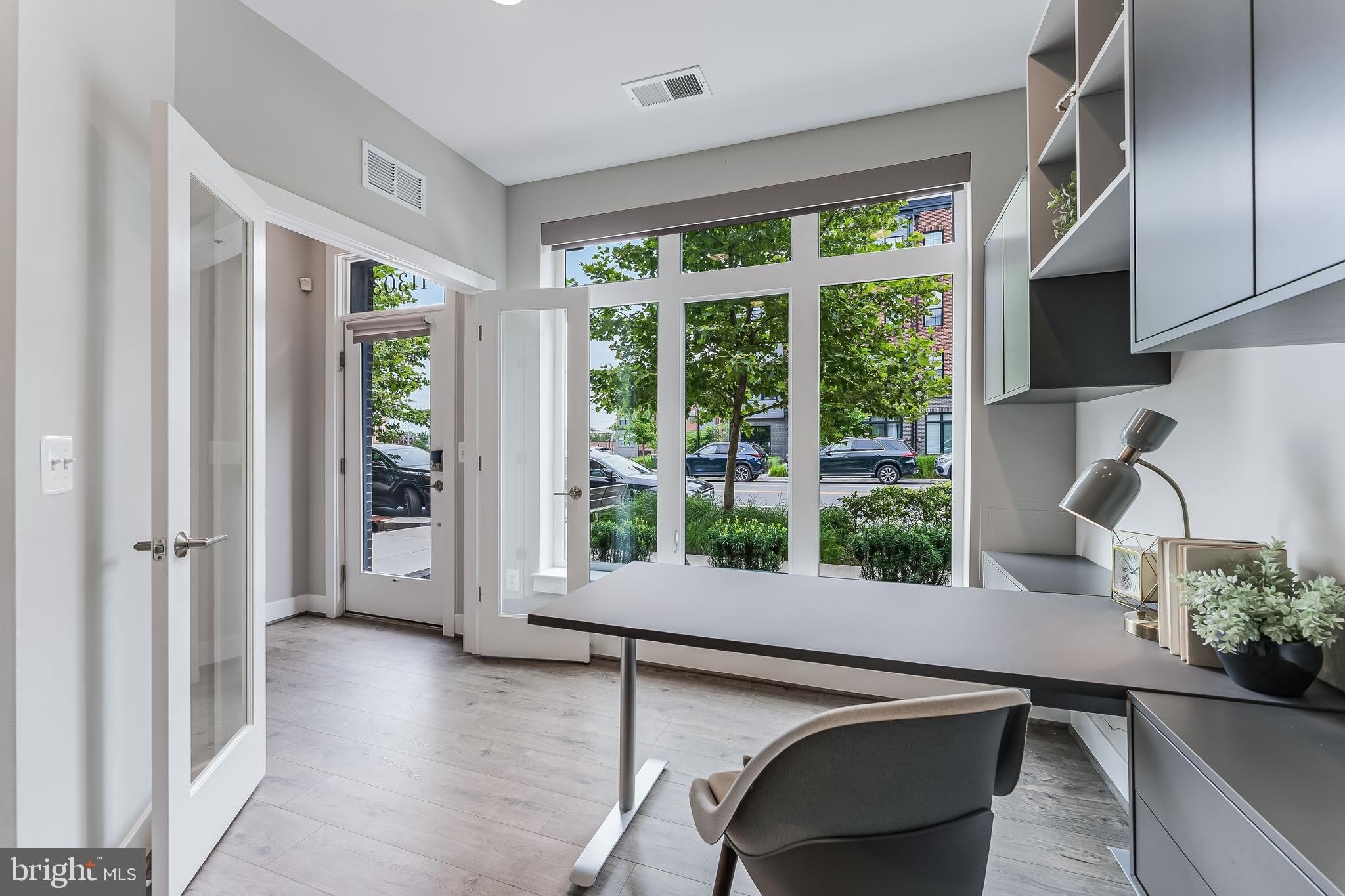 11303 RESTON STATION Boulevard – photo 5