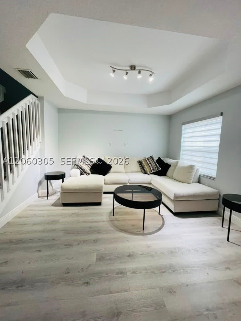 790 SW 107th Ave – photo 3