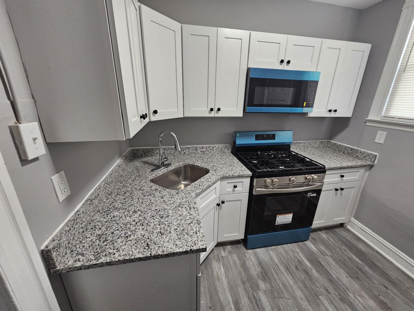 2-Bedroom Townhouse – photo 5