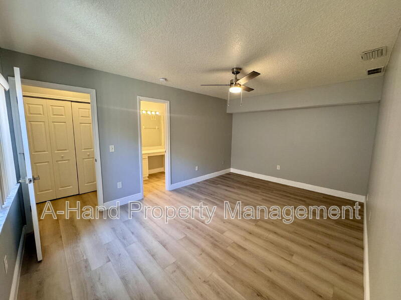 2623 Fan Palm Drive – photo 5
